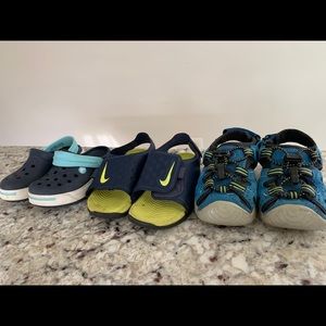 Lot of boys used sandals, good condition